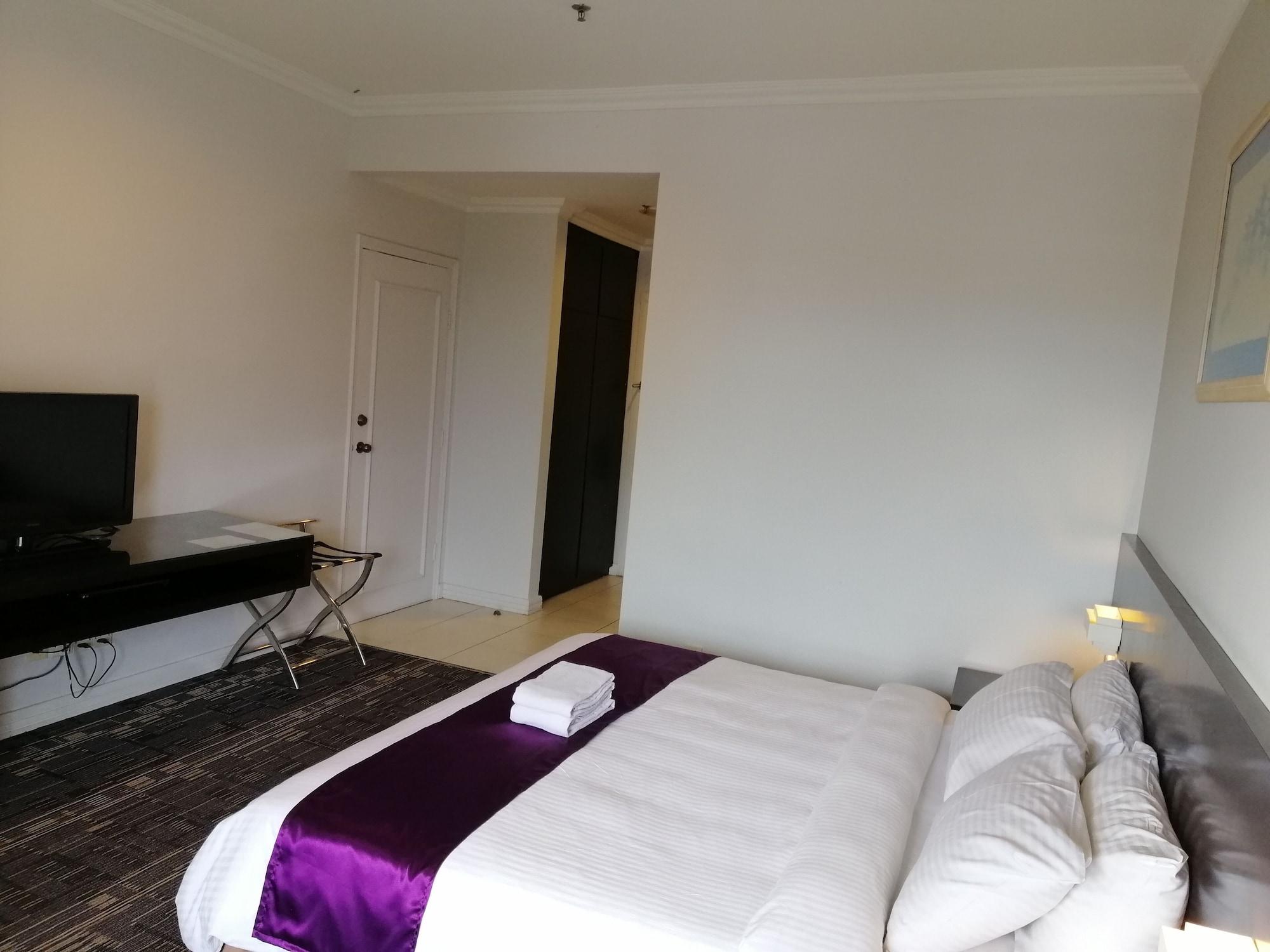 Stayinn Gateway Hotel Apartment Кучинг Экстерьер фото
